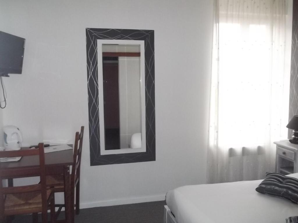 Hotel Des Cotes De Meuse Saint-Maurice-sous-les-Côtes 외부 사진